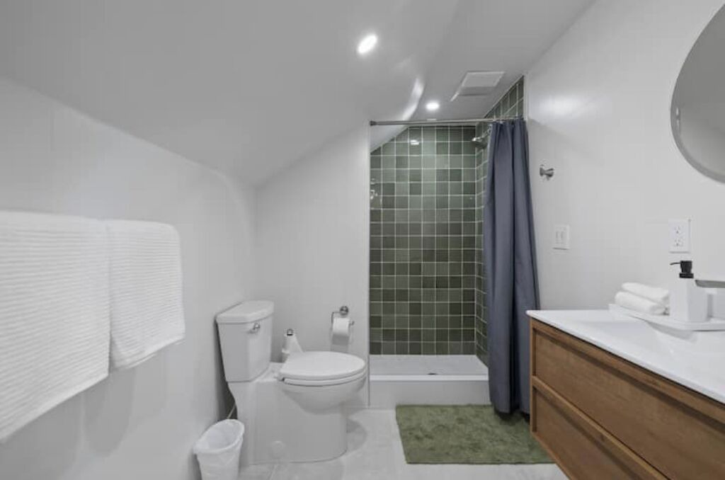 Photo of Bathroom in Walton Park
