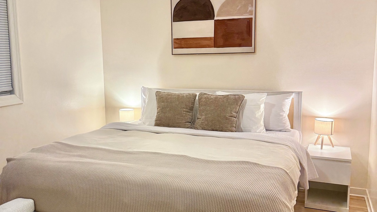 Photo of Bedroom in Villa Park