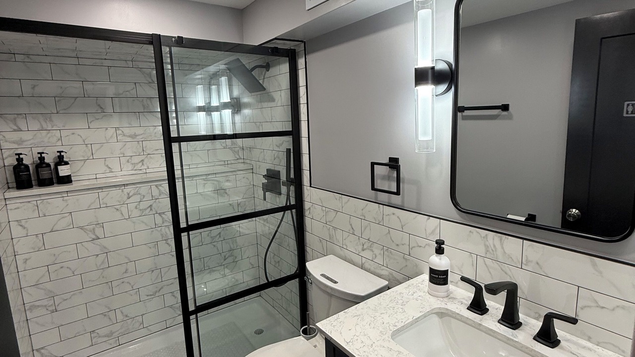 Photo of Bathroom in Villa Park