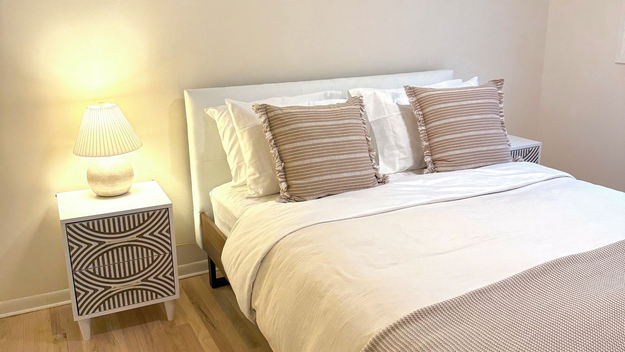 Photo of Bedroom in Villa Park