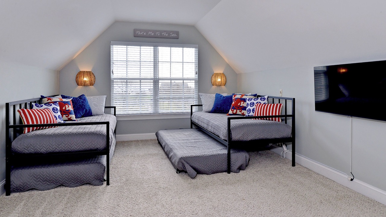 Photo of Bedroom in Buckroe Beach