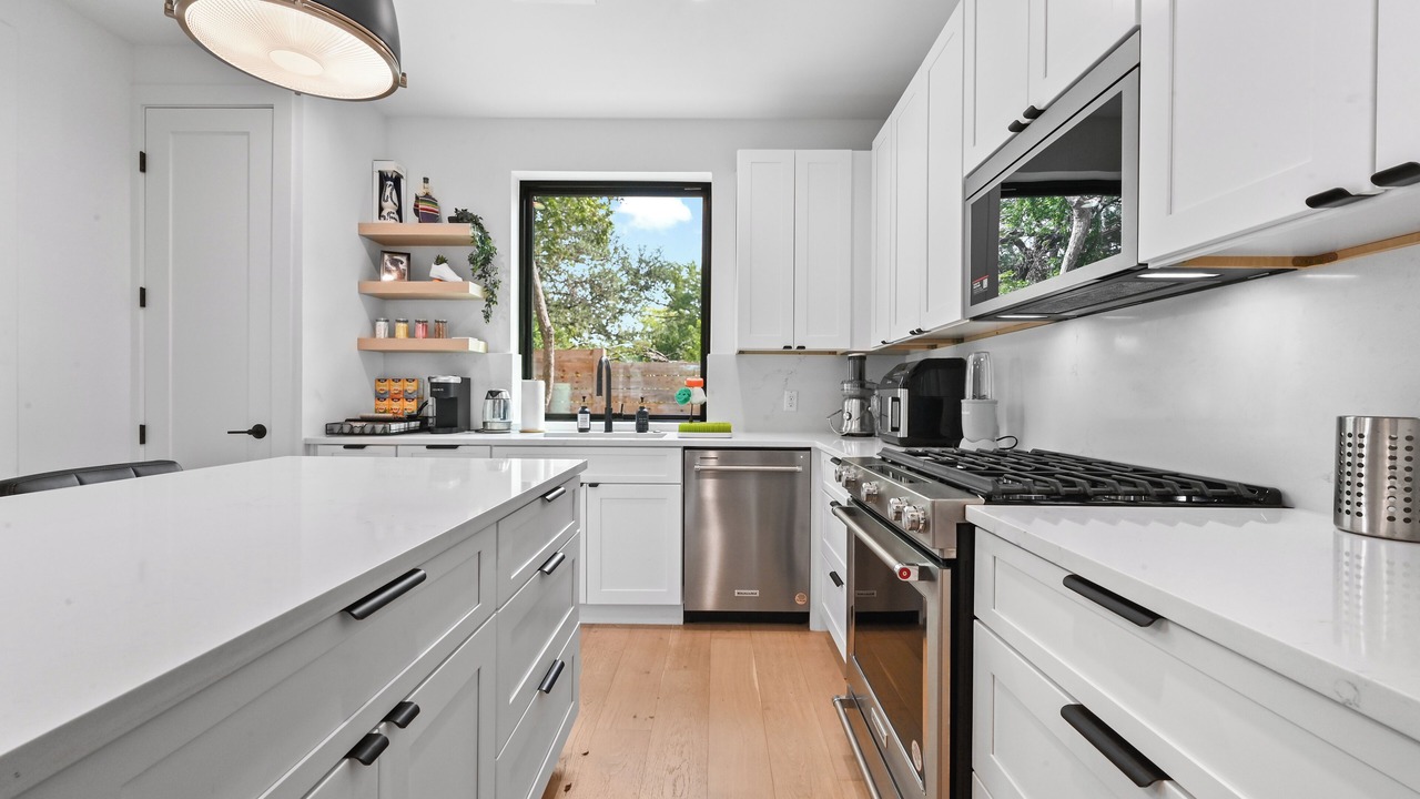 Photo of Kitchen in East MLK