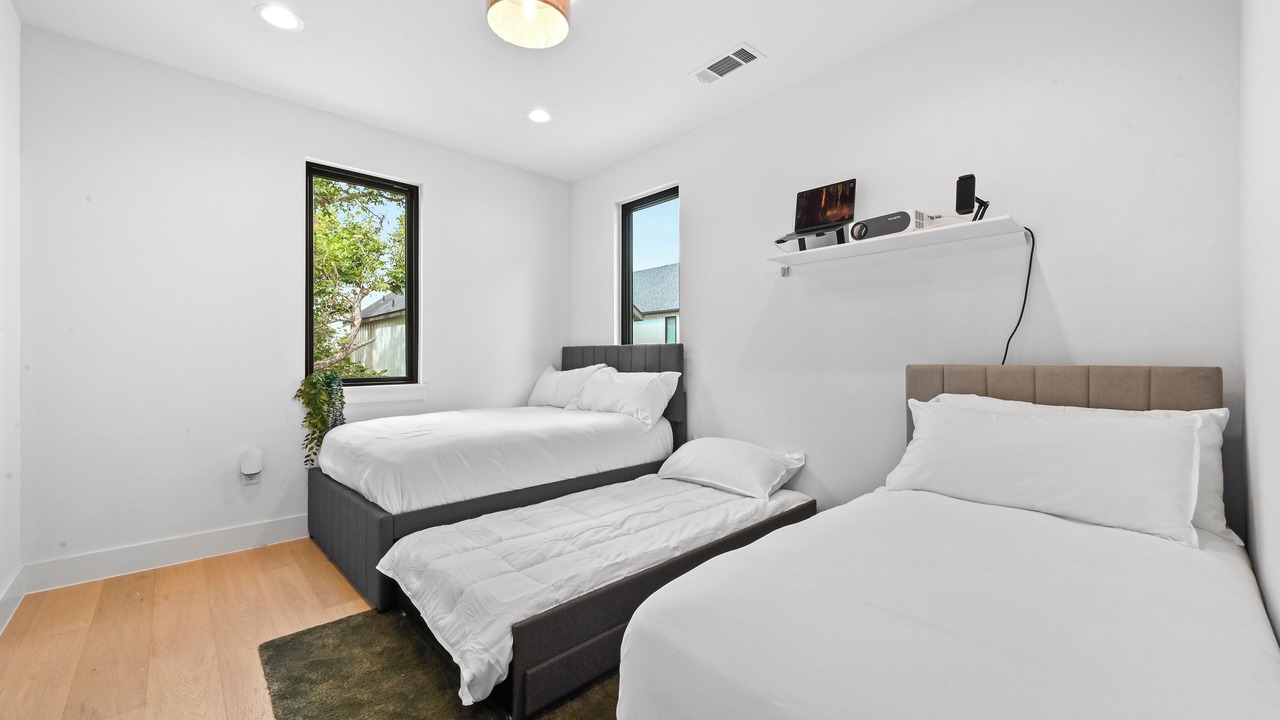 Photo of Bedroom in East MLK