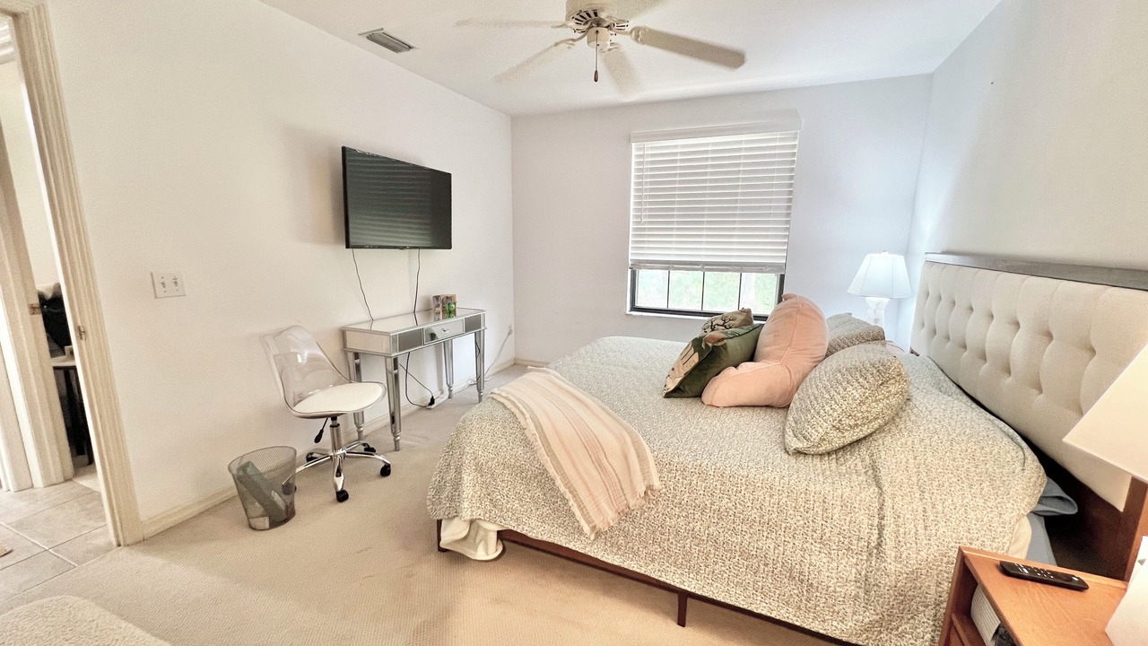 Photo of Bedroom in Samsula-Spruce Creek