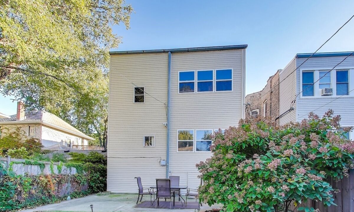 Photo of Outdoor in Edgewater