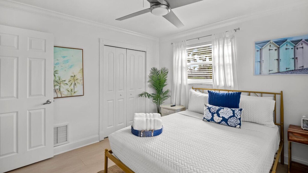 Photo of Bedroom in Garden Isles