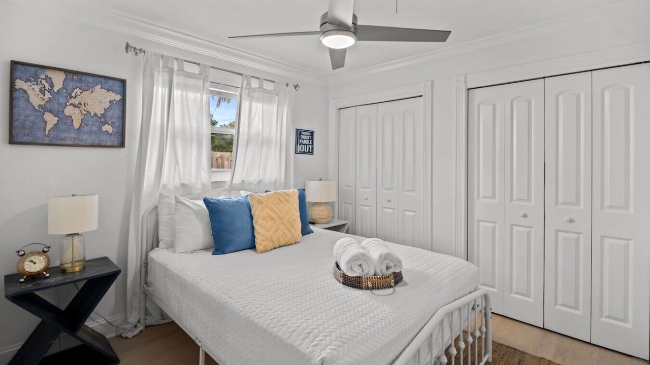 Photo of Bedroom in Garden Isles