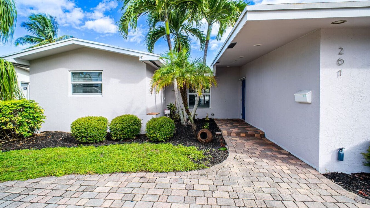 Photo of Outdoor in Garden Isles