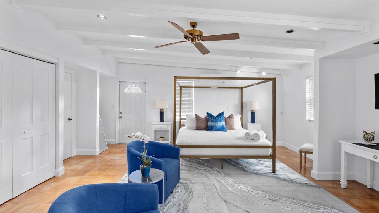 Photo of Bedroom in Garden Isles