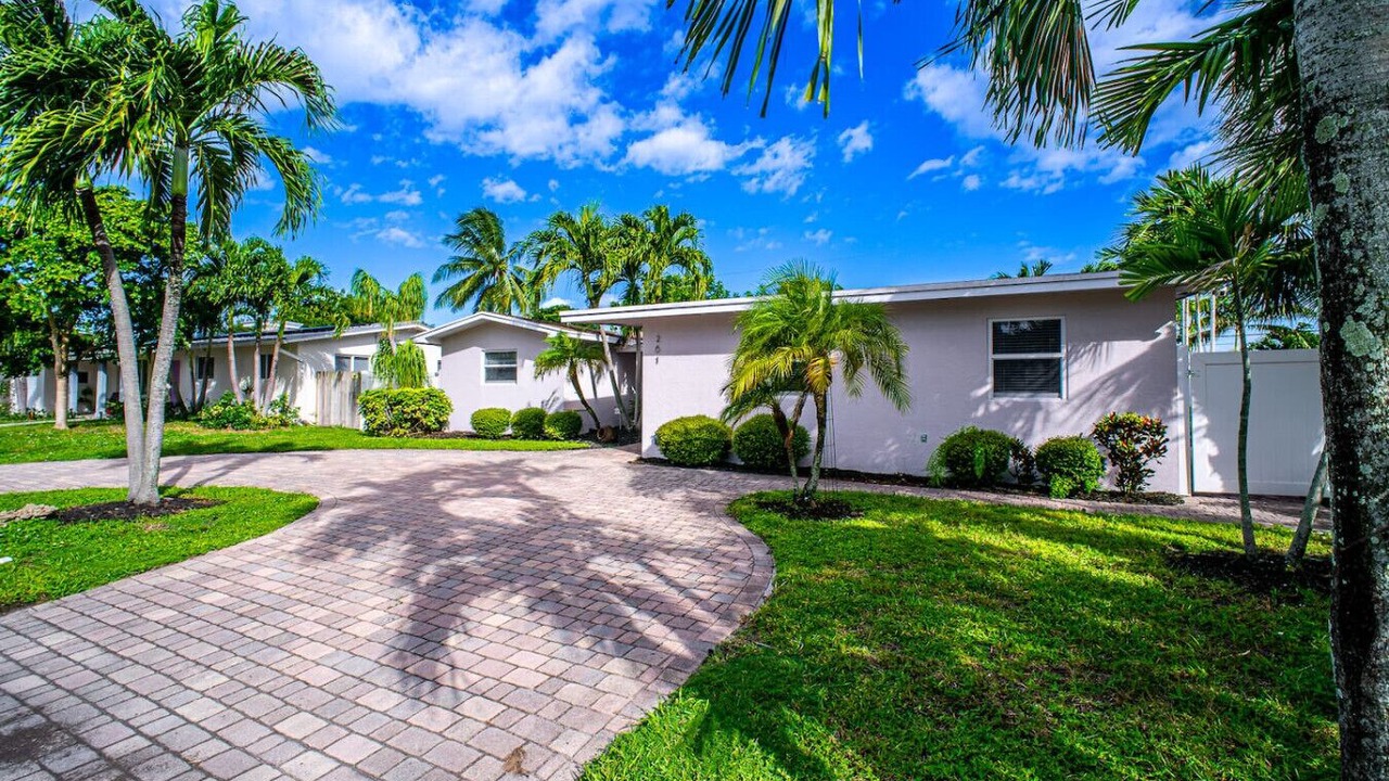 Photo of Outdoor in Garden Isles