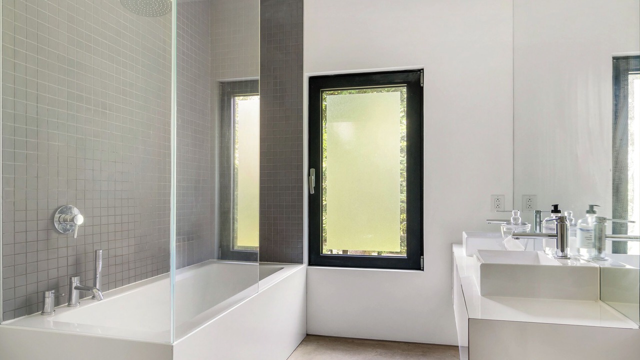 Photo of Bathroom in Sutton