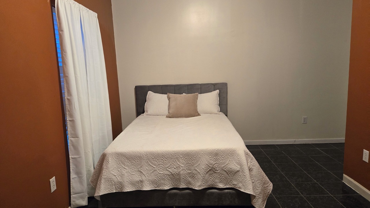 Photo of Bedroom in OST - South Union