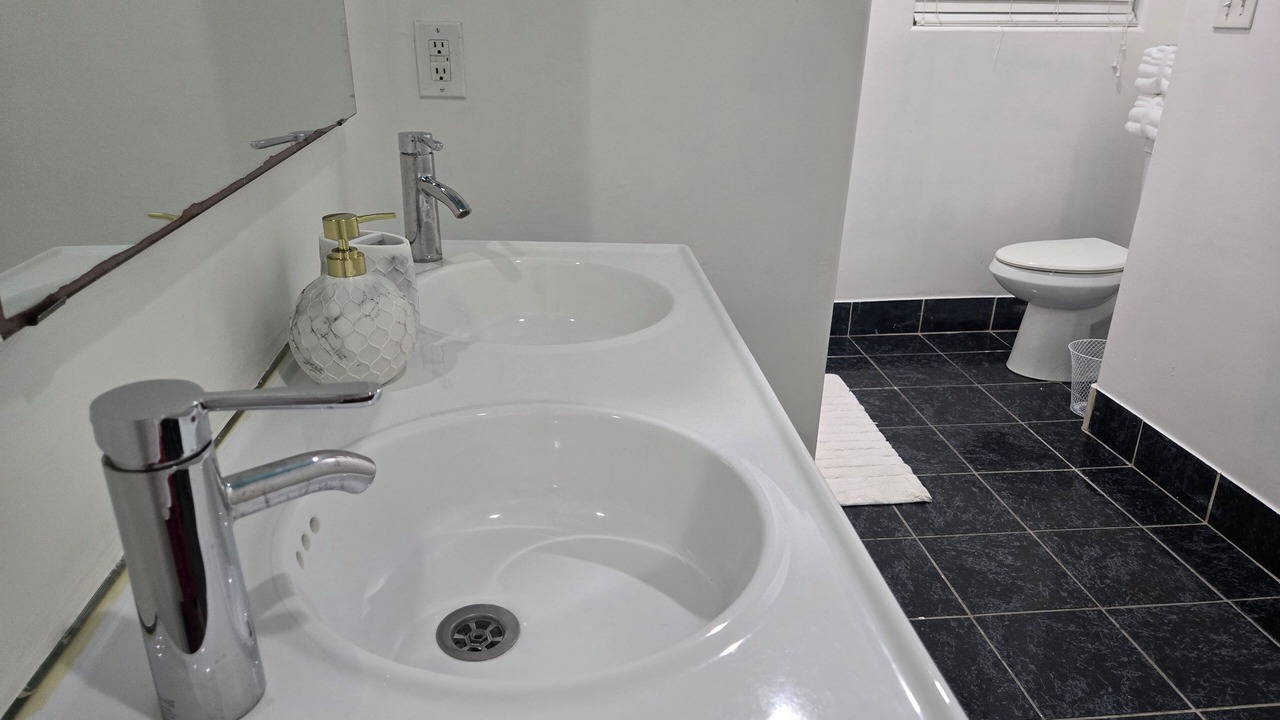 Photo of Bathroom in OST - South Union
