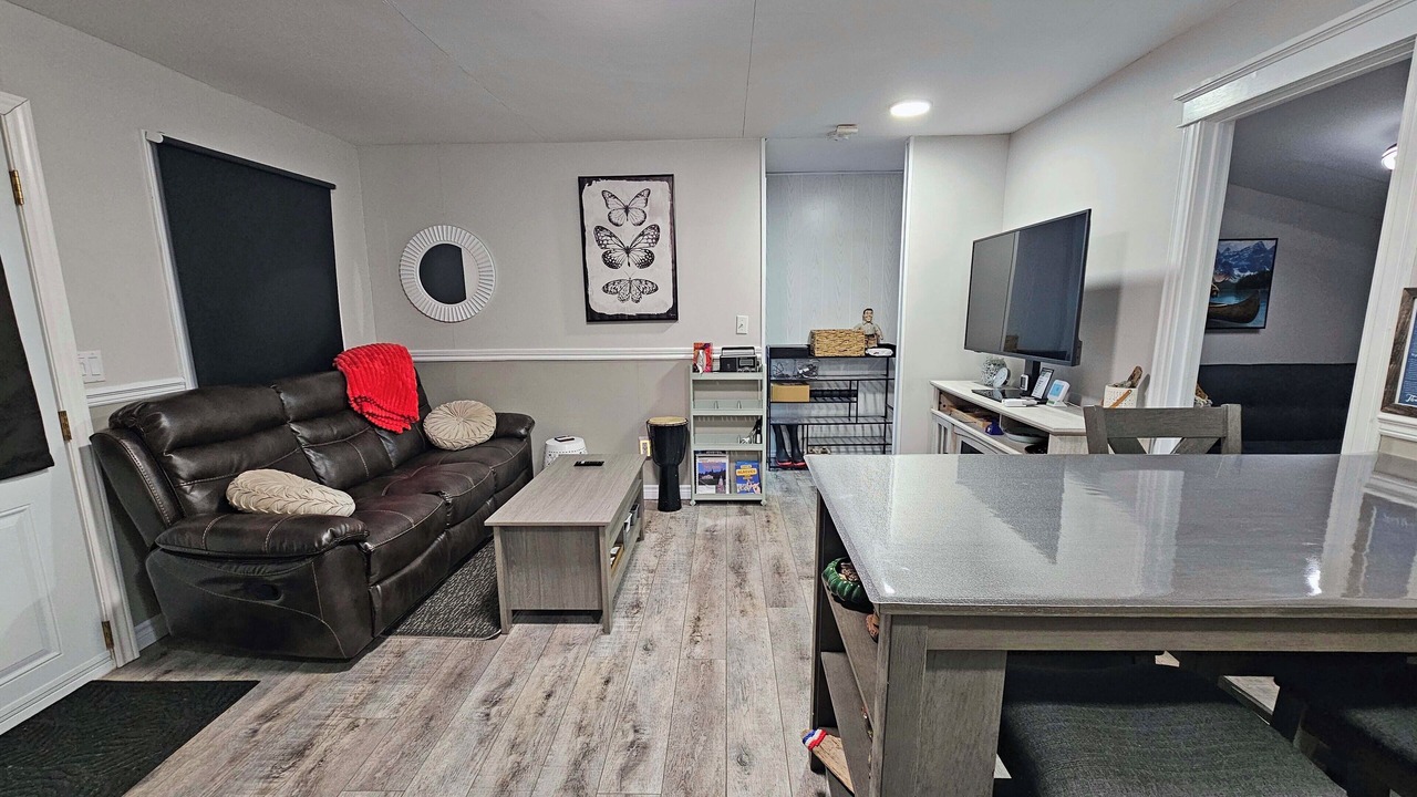 Photo of Livingroom in Gloucester County
