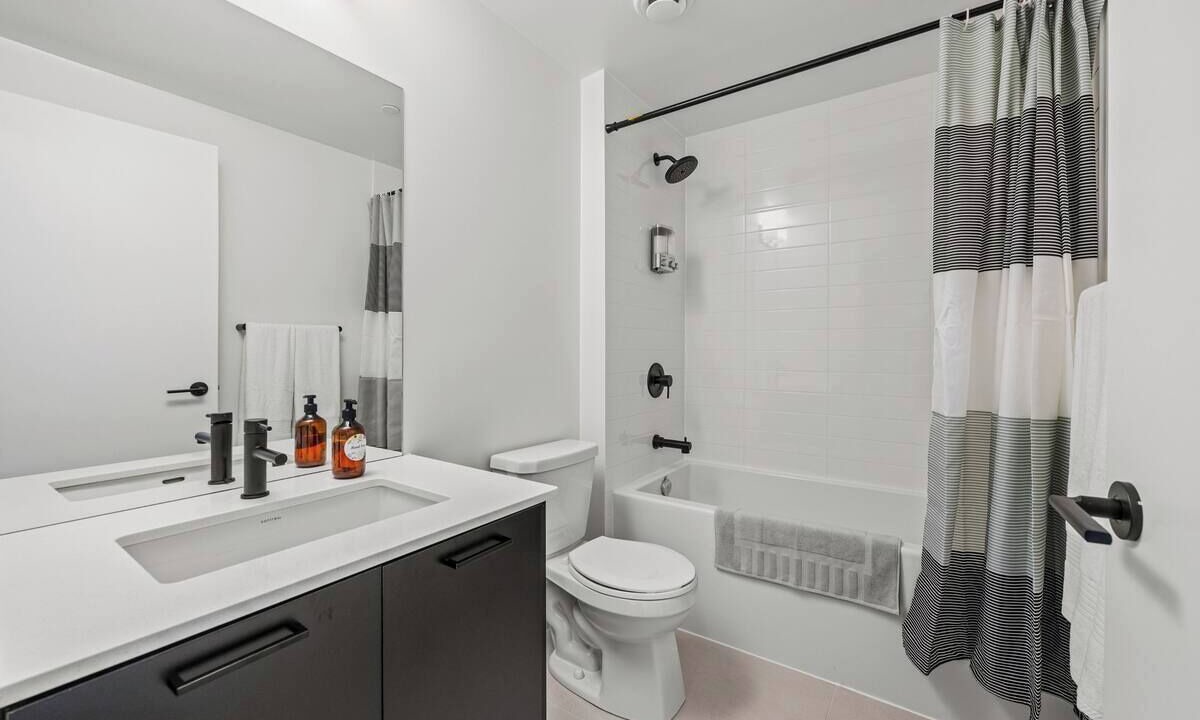 Photo of Bathroom in Harwood