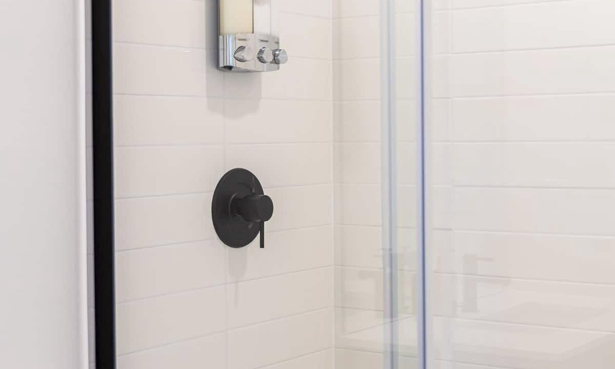 Photo of Bathroom in Harwood
