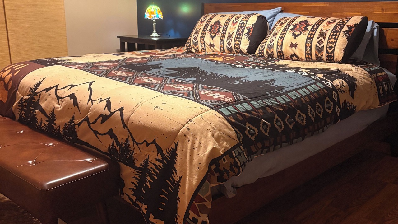 Photo of Bedroom in Indian Rock Springs