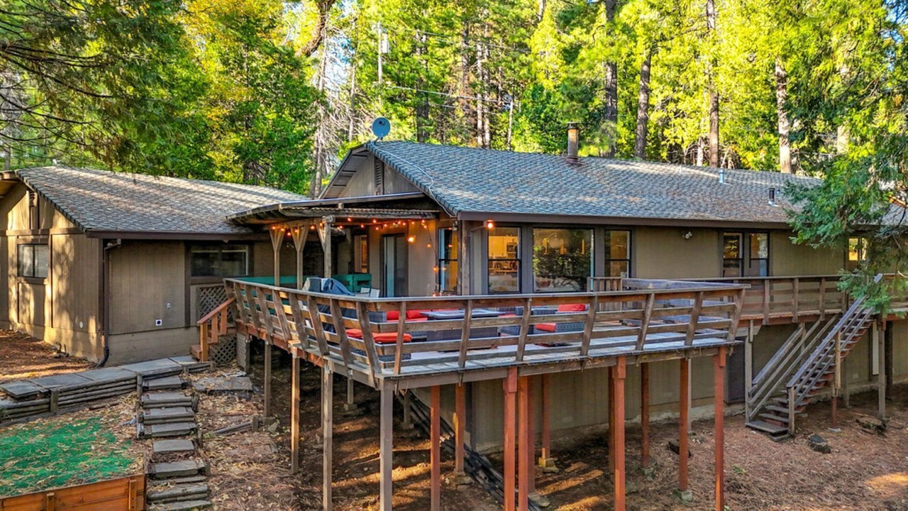 Photo of Patio Balcony in Pollock Pines