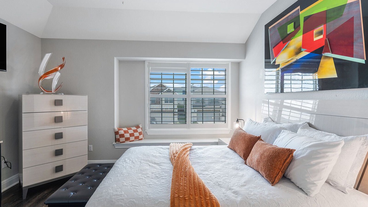 Photo of Bedroom in McNeil