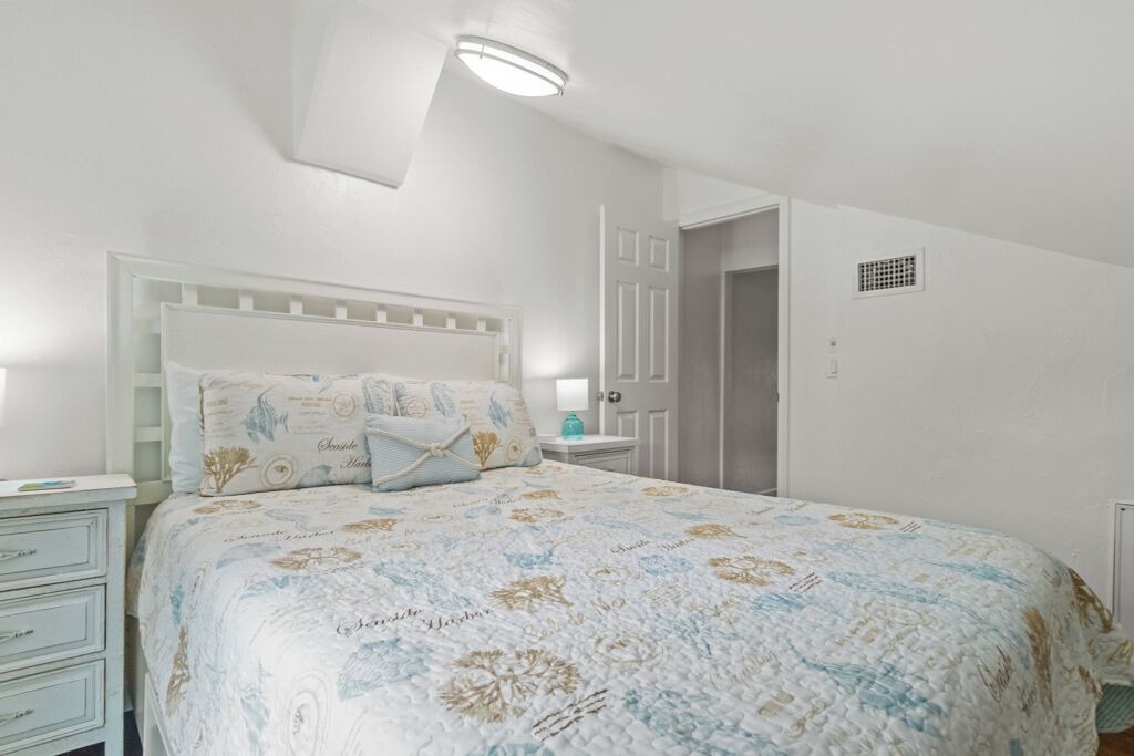 Photo of Bedroom in Sanibel