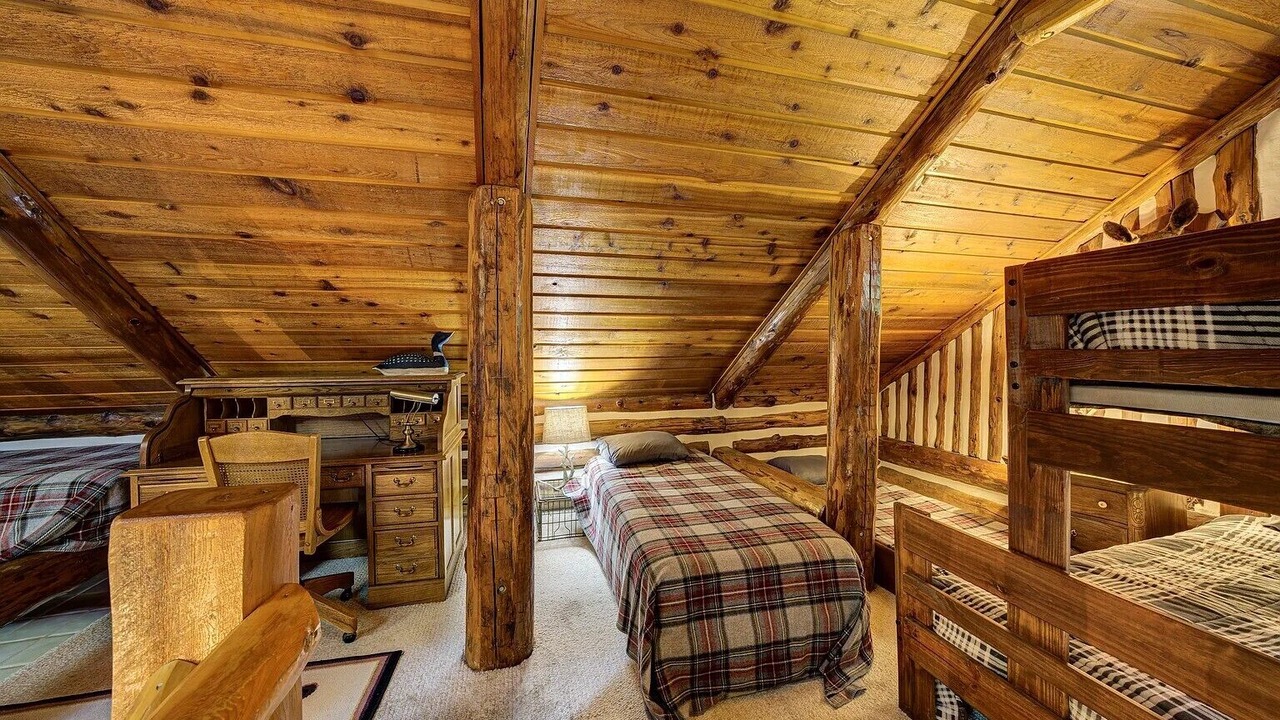 Photo of Bedroom in Mayfield