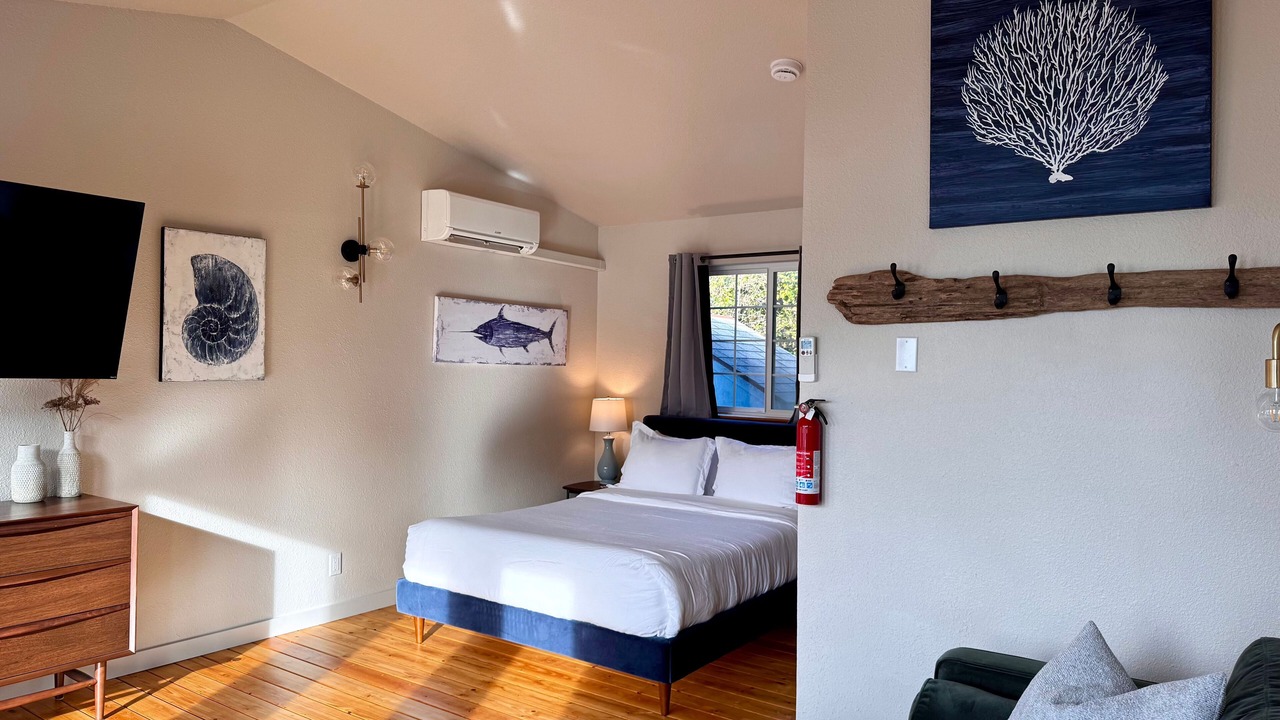 Photo of Bedroom in Yachats