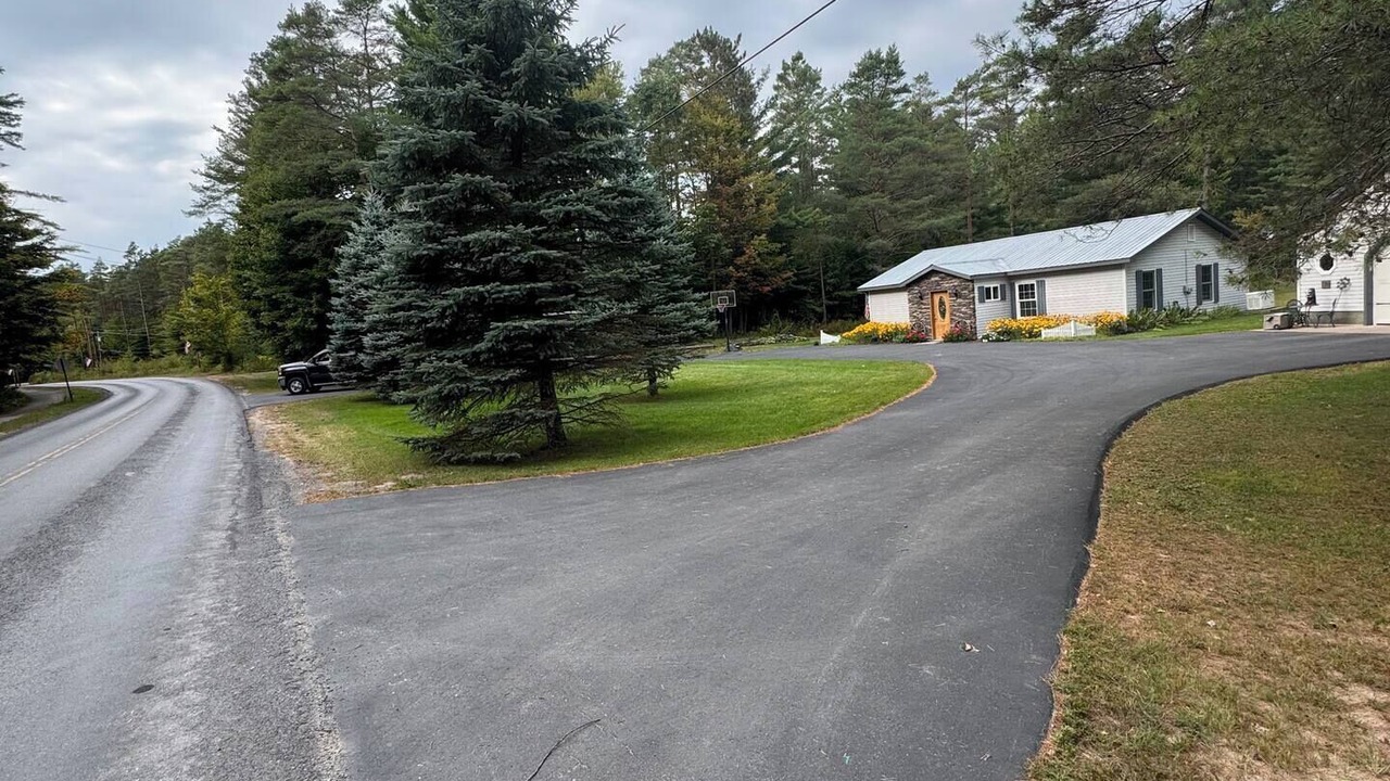 Photo of Outdoor in Brantingham