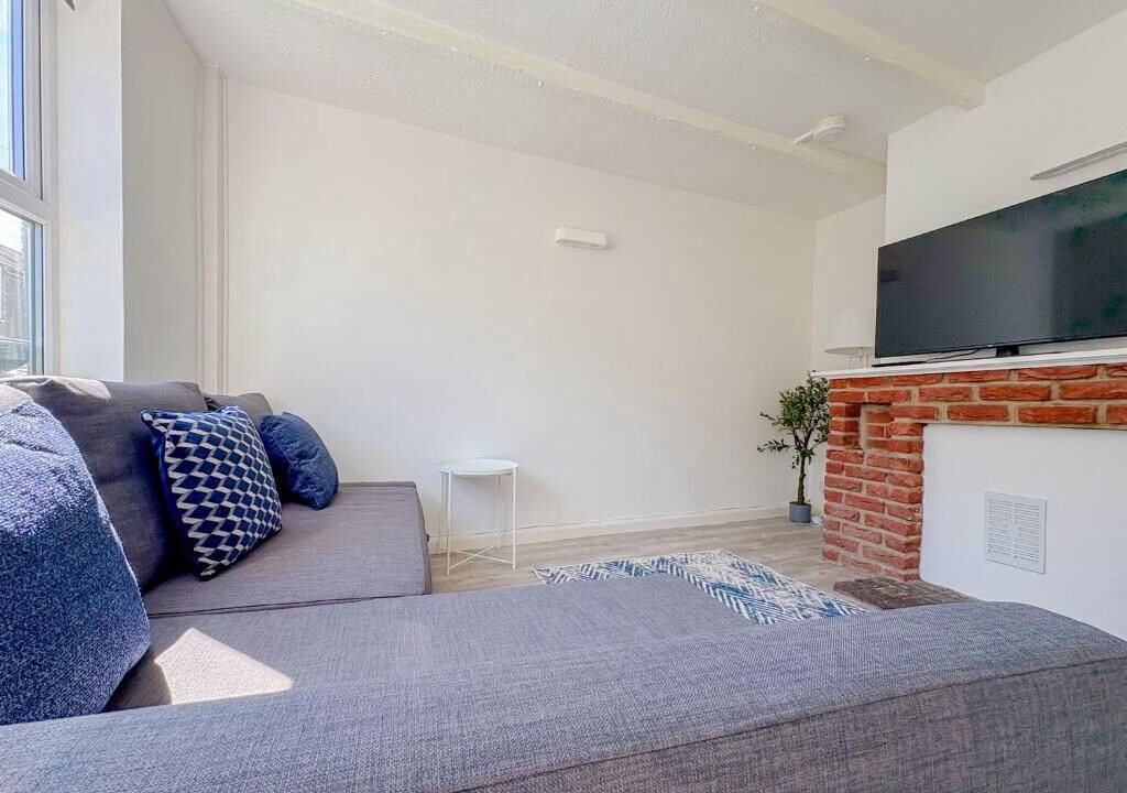 Photo of Livingroom in Earlham