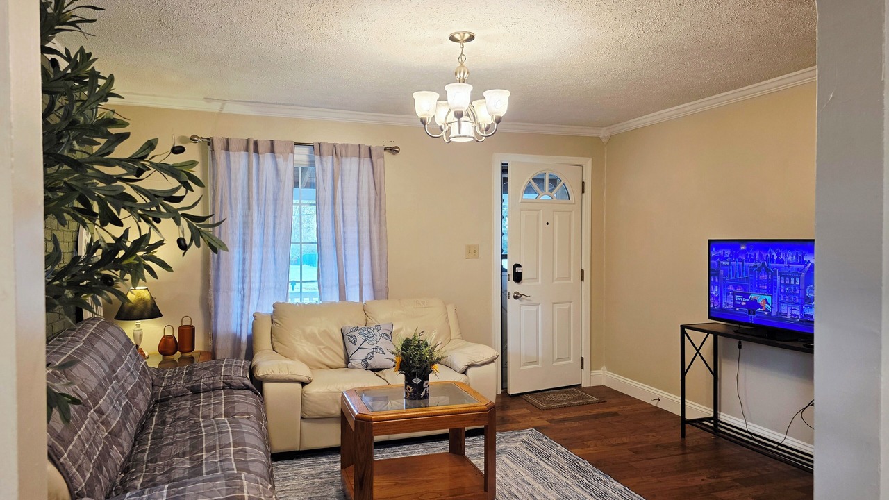 Photo of Livingroom in Boardman