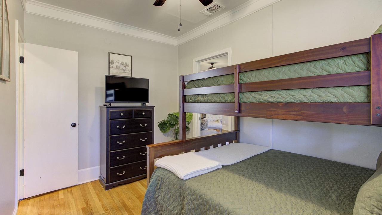 Photo of Bathroom in Crosstown