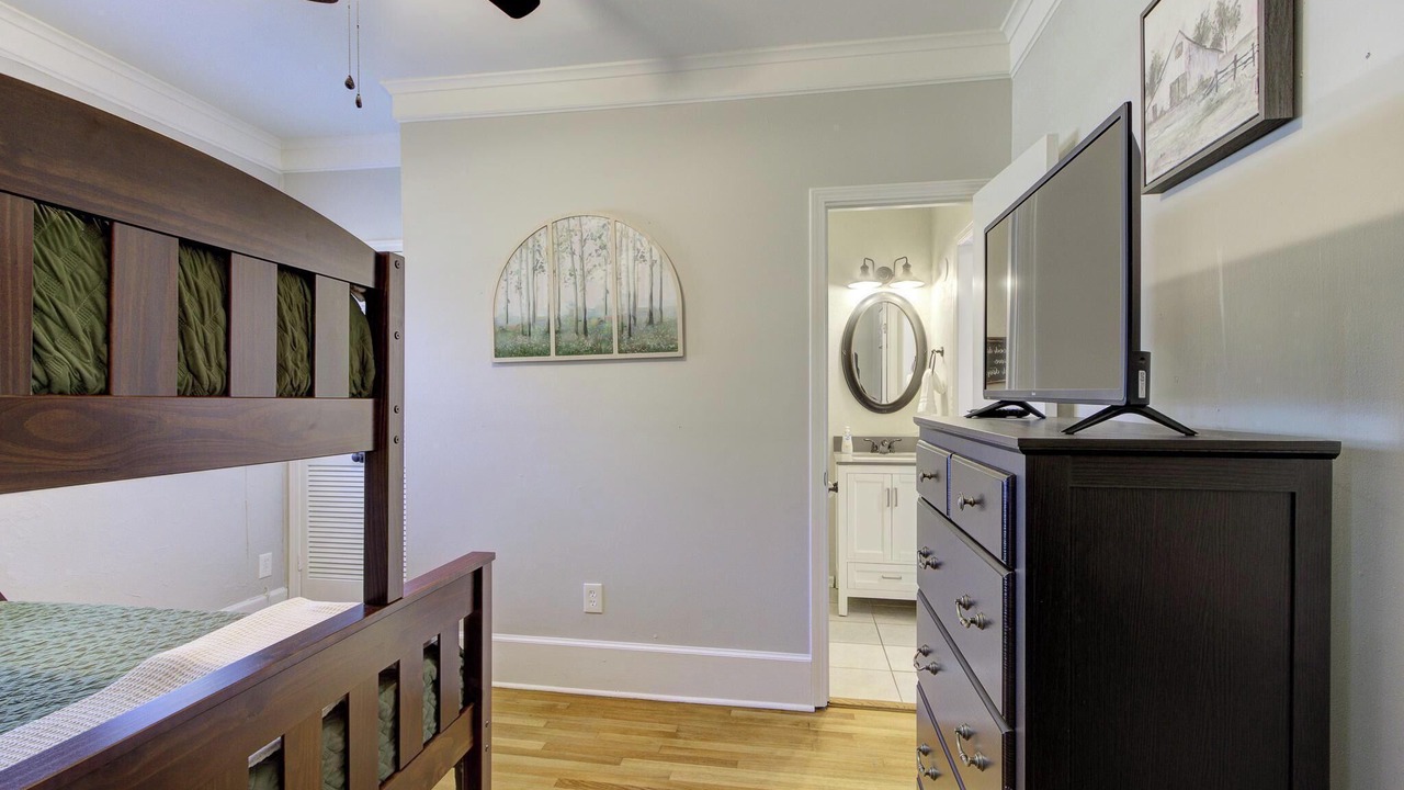 Photo of Bathroom in Crosstown