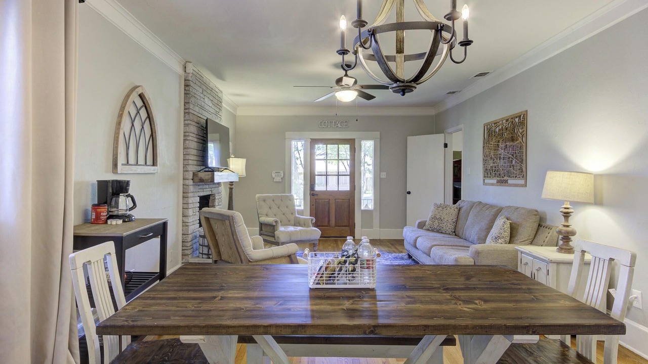 Photo of Bedroom in Crosstown