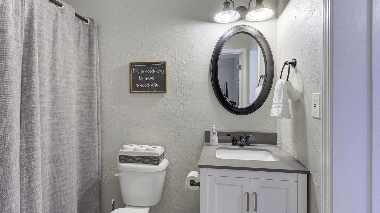 Photo of Bathroom in Crosstown