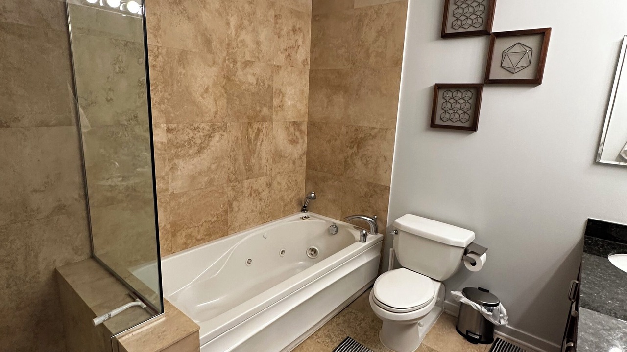 Photo of Bathroom in River West