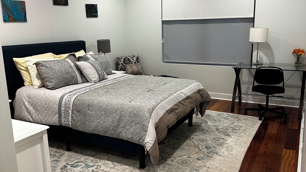 Photo of Bedroom in River West