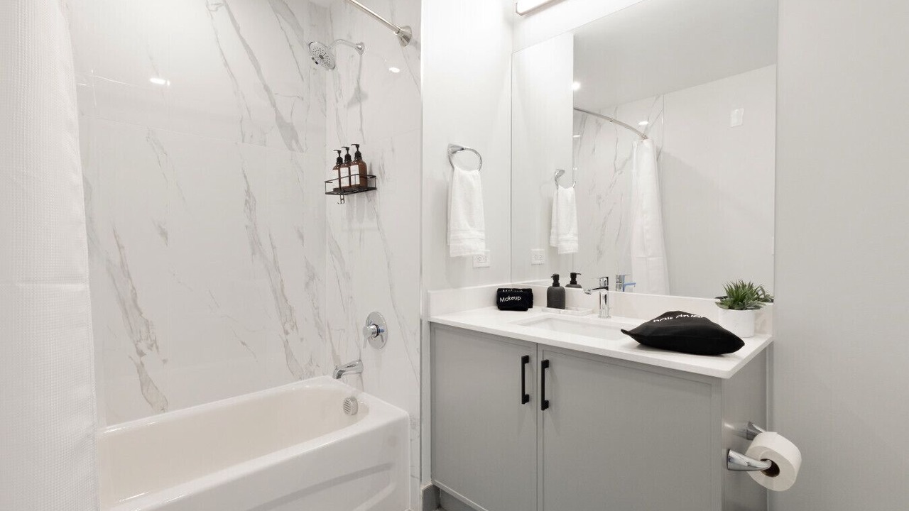 Photo of Bathroom in Downtown Jersey City