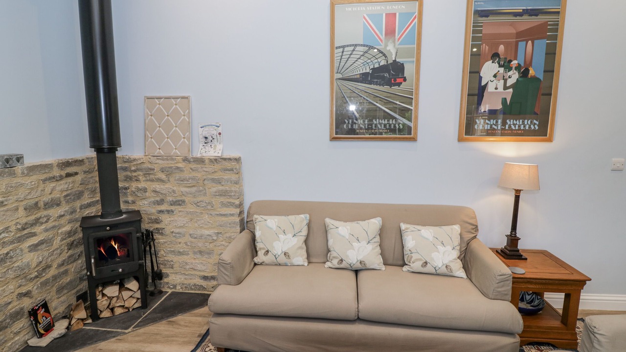 Photo of Livingroom in Black Bourton