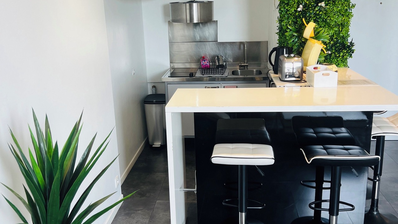 Photo of Kitchen in Saint-Helier