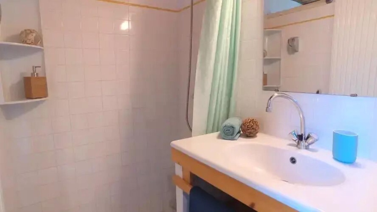 Photo of Bathroom in Lavoute-Chilhac