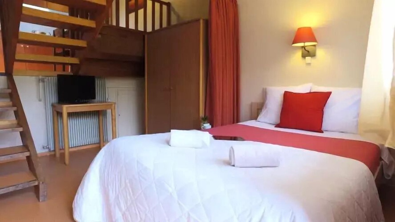 Photo of Bedroom in Lavoute-Chilhac