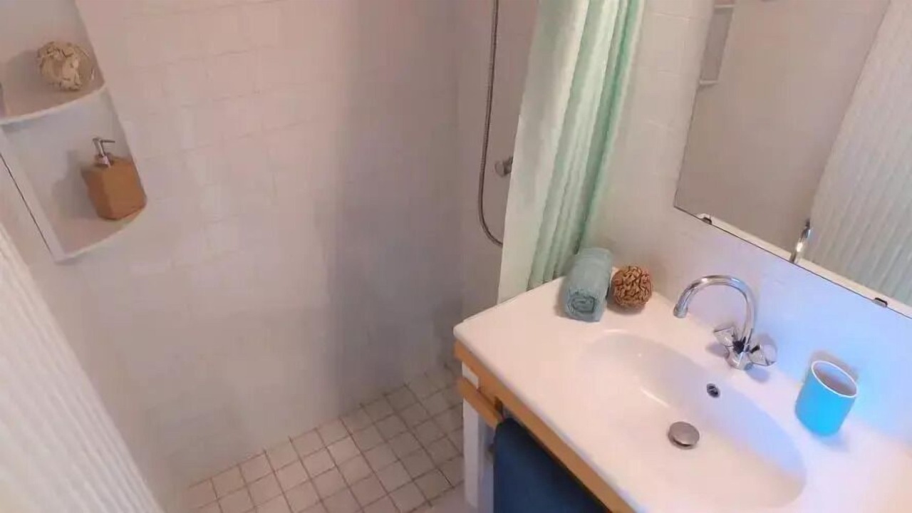 Photo of Bathroom in Lavoute-Chilhac