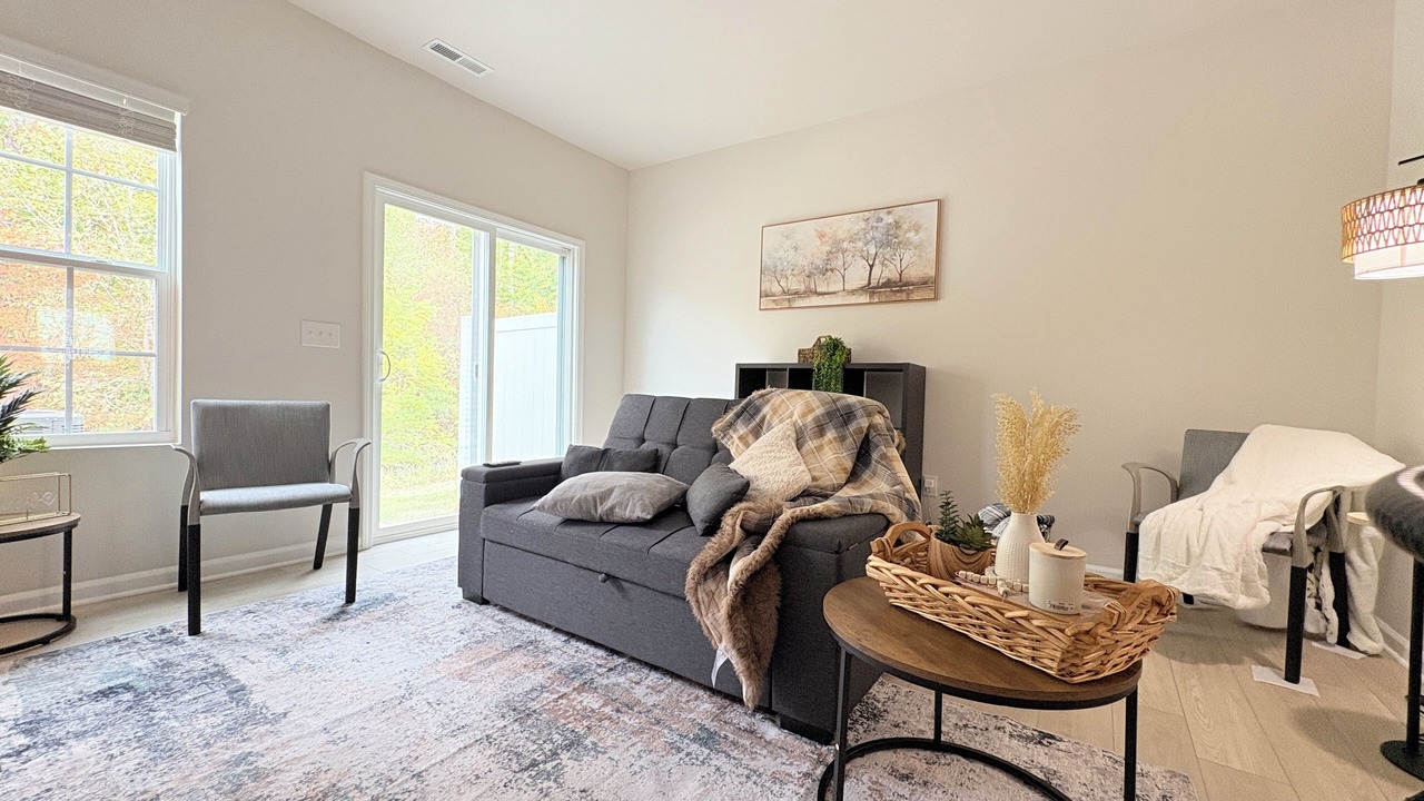 Photo of Livingroom in Winston - Salem