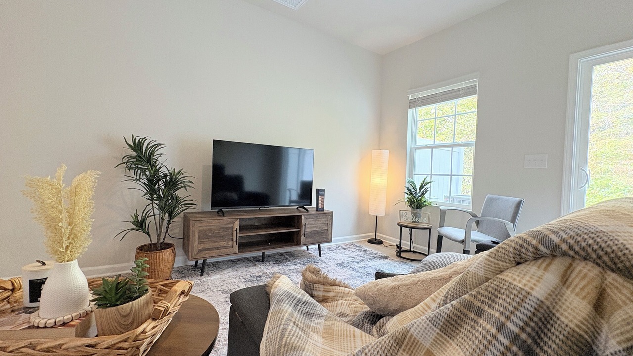 Photo of Livingroom in Winston - Salem