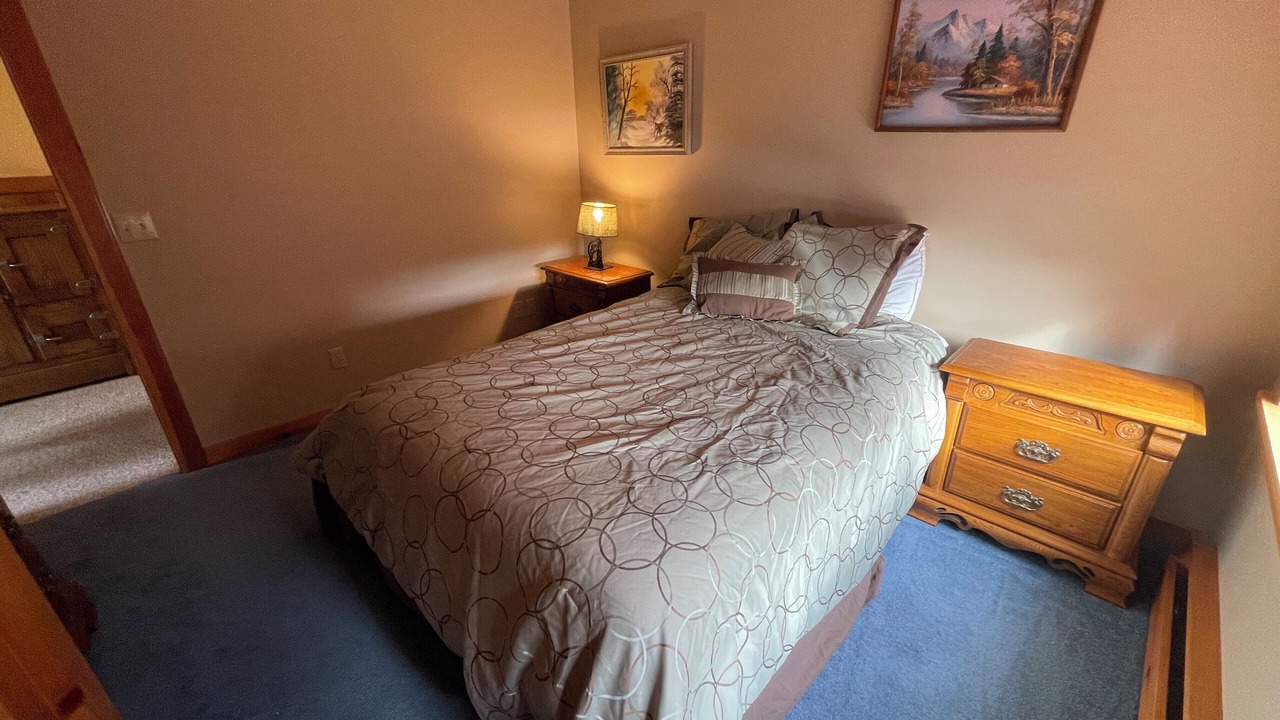 Photo of Bedroom in Town of Webb
