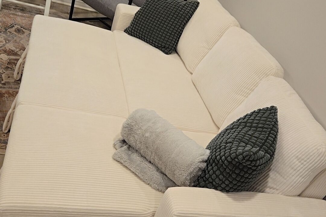 Photo of Livingroom in Belleville