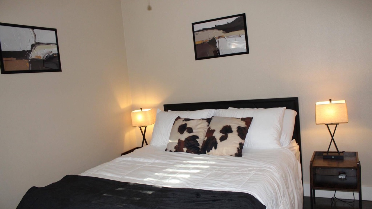 Photo of Bedroom in Denison