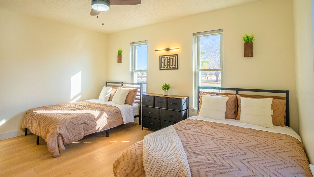Photo of Bedroom in Biggs Field