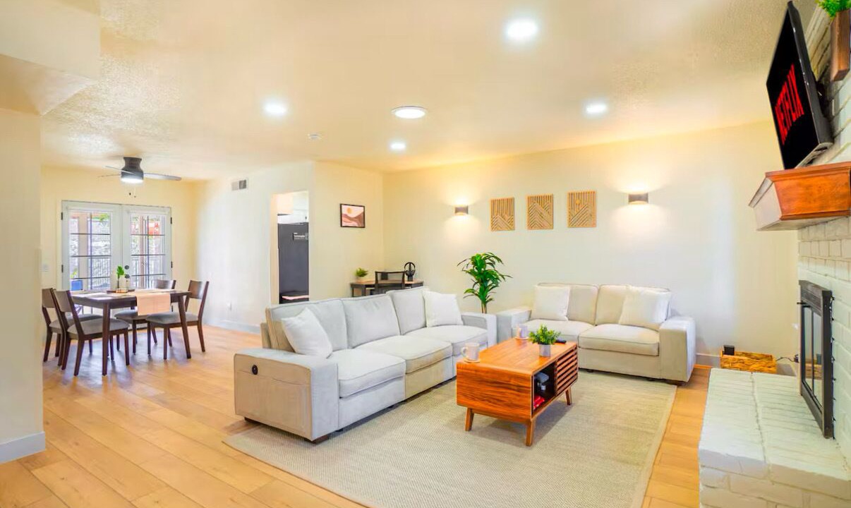 Photo of Livingroom in Biggs Field