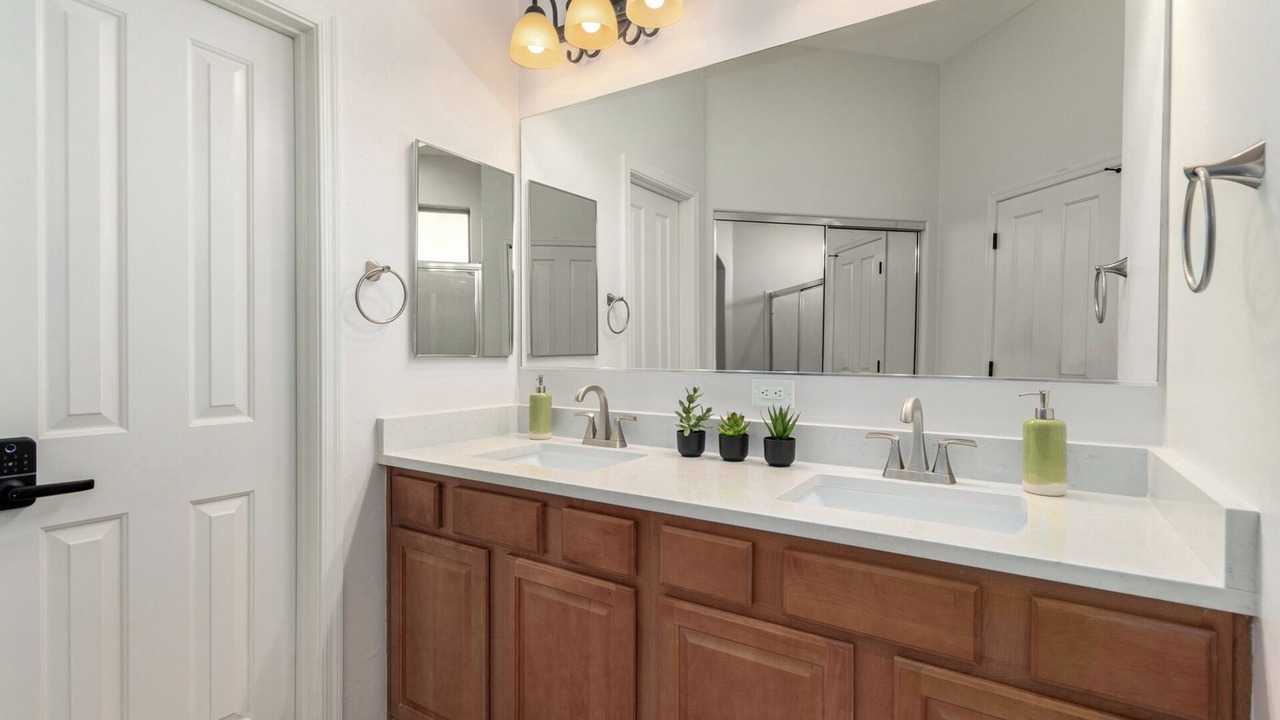 Photo of Bathroom in Stoneridge