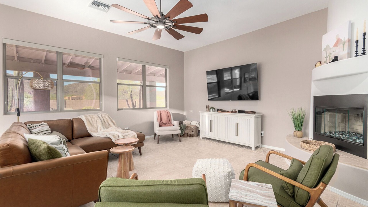 Photo of Livingroom in Stoneridge